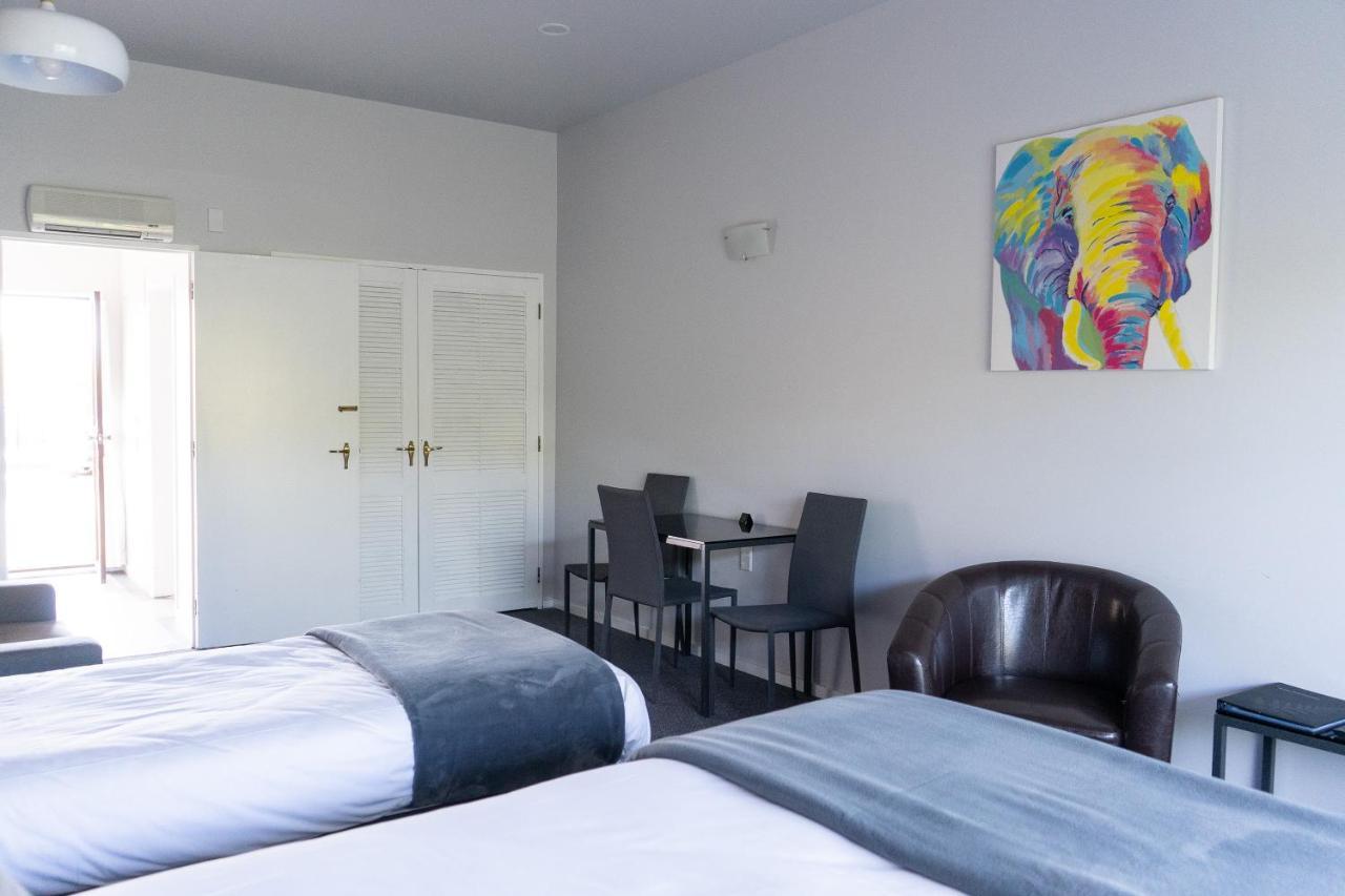 Burwood Motel Вангануї Екстер'єр фото