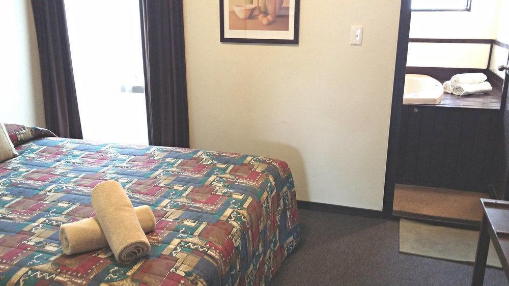 Burwood Motel Вангануї Екстер'єр фото