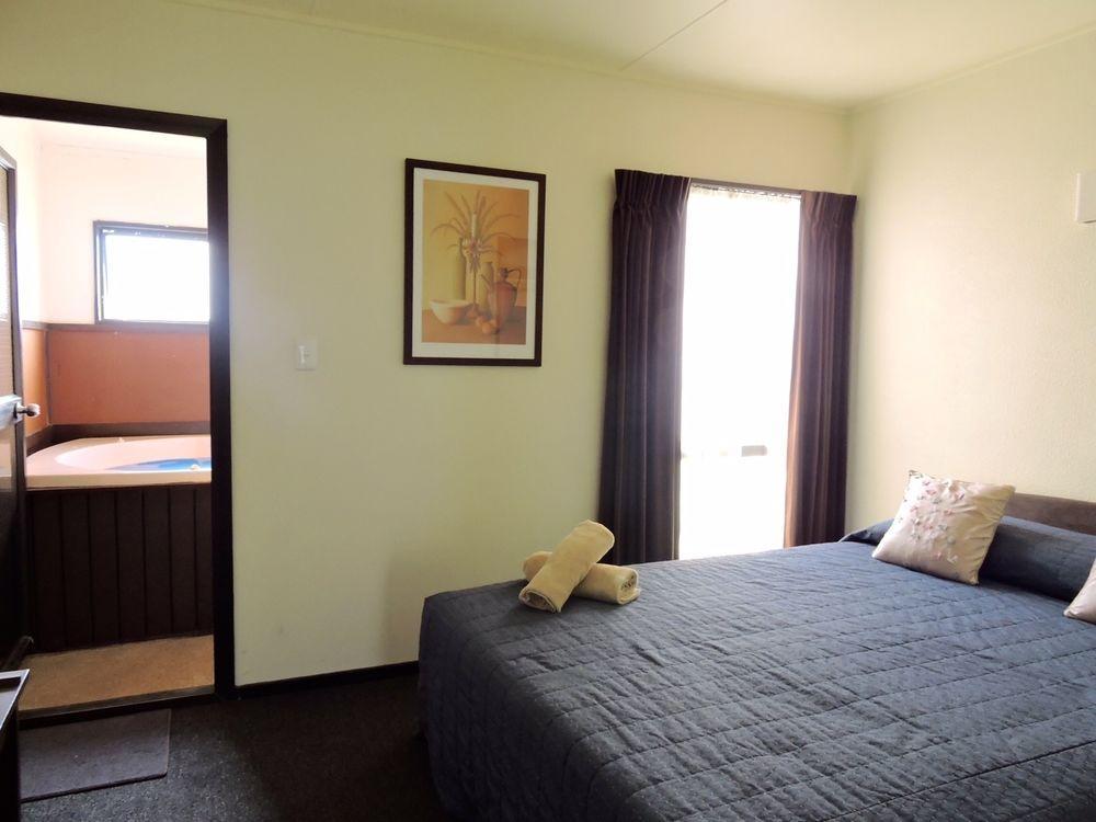 Burwood Motel Вангануї Екстер'єр фото